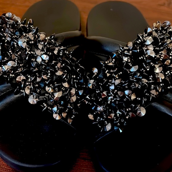 ❌SOLD❤️LIKE NEW Tory Burch sandals - Picture 5 of 7